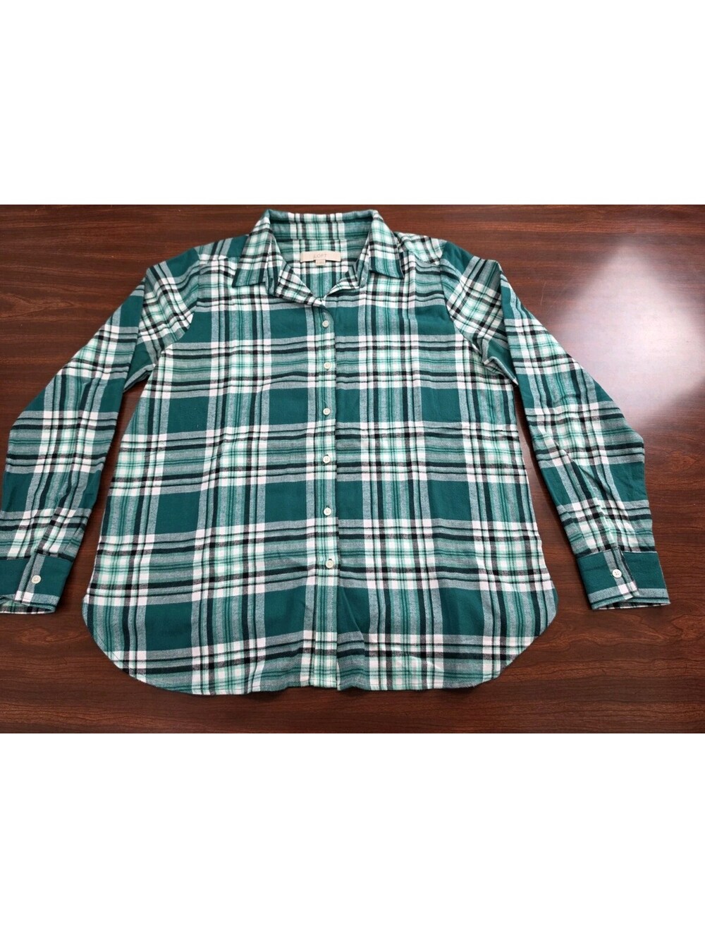 Loft Green Plaid Flannel Shirt Medium Long Sleeve 100% Cotton Button Down Top